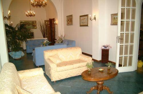 Hotel Bristol - last minute hotel in Viareggio