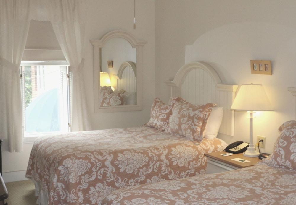 Camden Riverhouse Hotel - photo 34