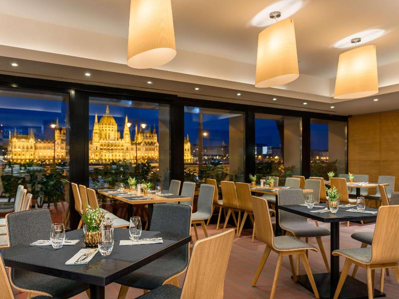 Novotel Budapest Danube — 4-Star Luxury Hotel in Budapest, Hungary