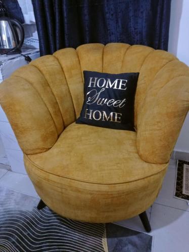 Modern Furnished Studio Apartment TRM Roysambu