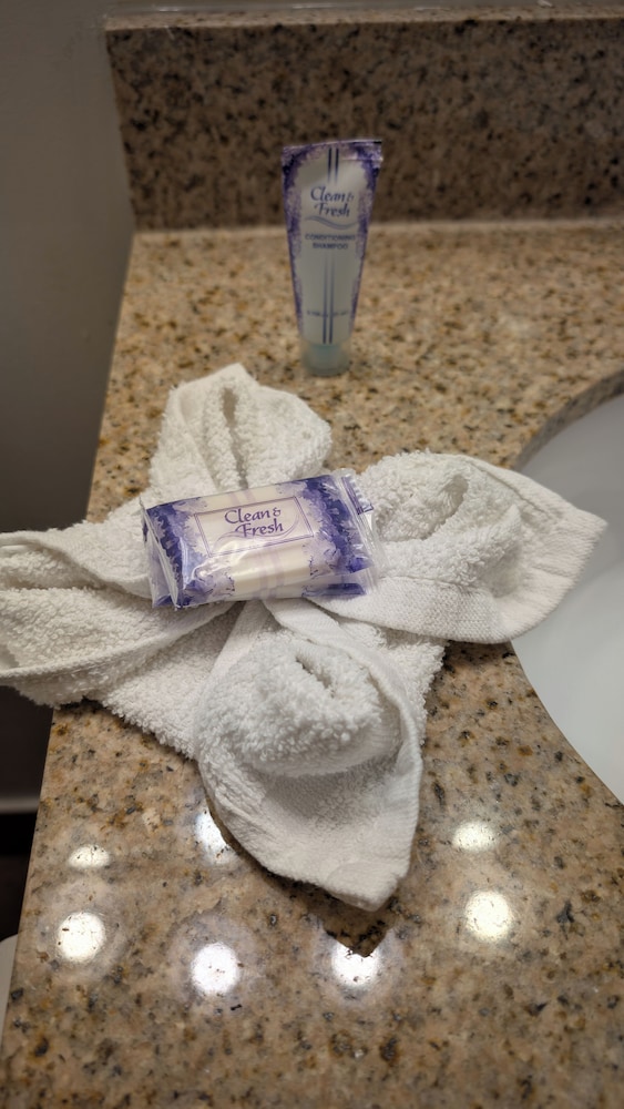 Crystal Inn Neptune - photo 24