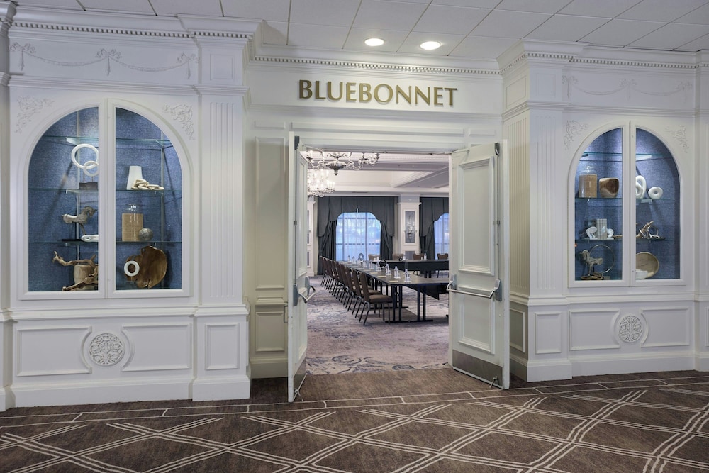 Renaissance Austin Hotel - photo 122