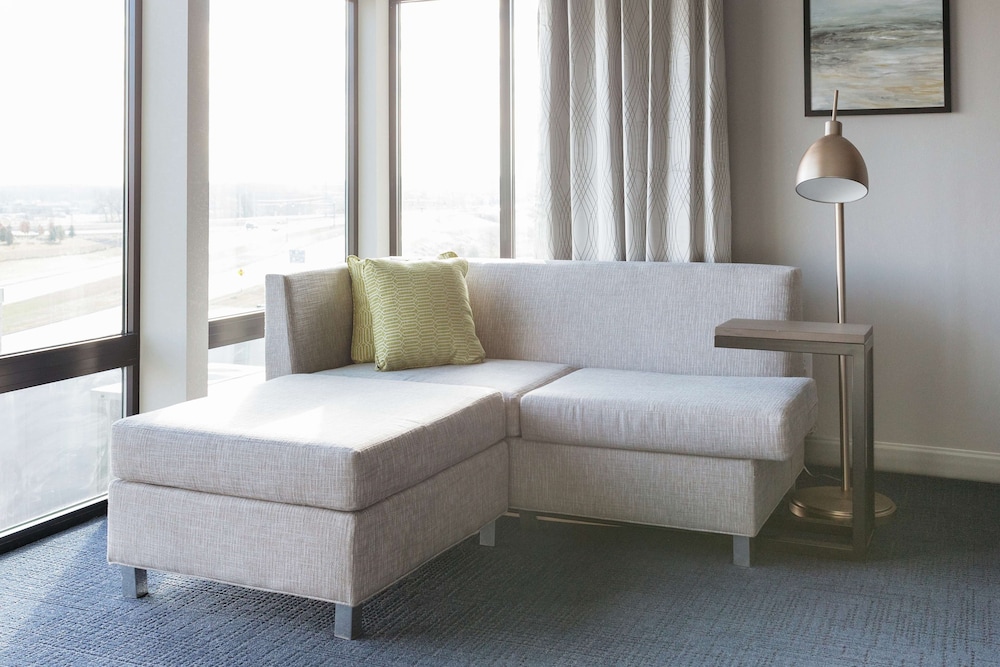 Hilton Garden Inn Madison Sun Prairie - photo 48