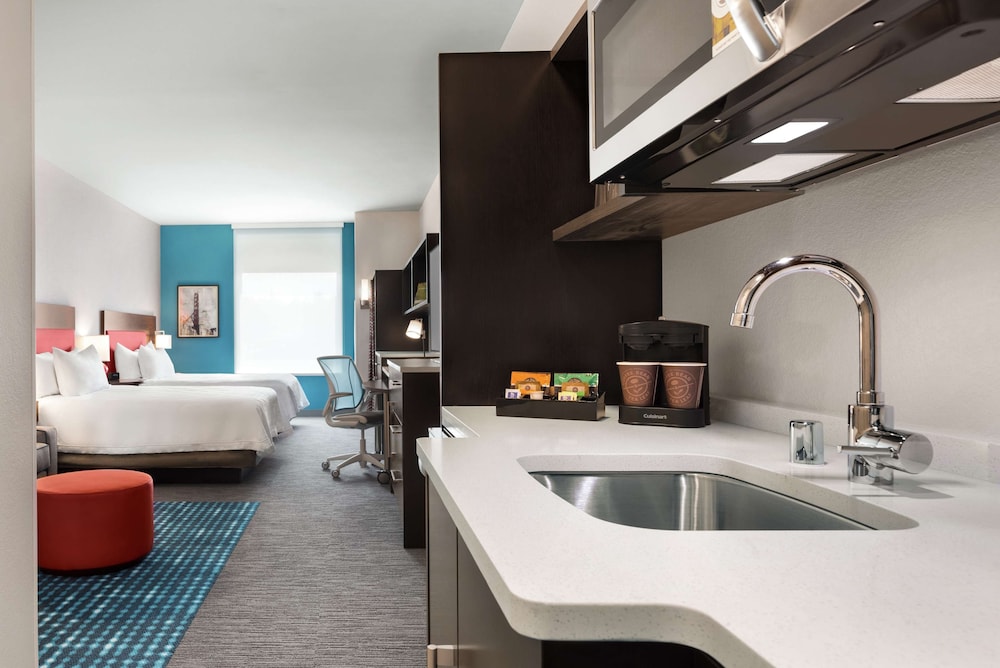 Home2 Suites by Hilton Madison Central Alliant Energy Center - photo 17