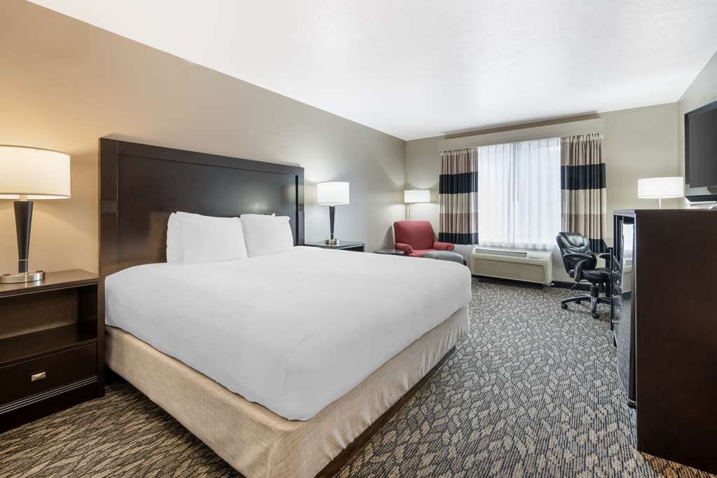Best Western Wheatland Inn - photo 17