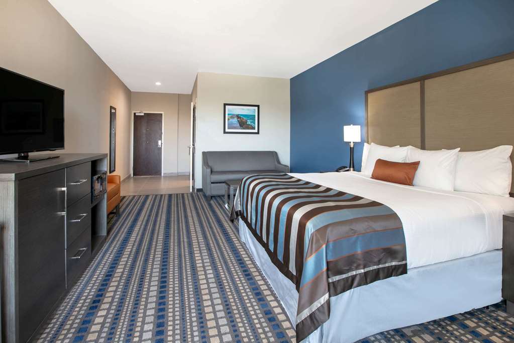 Wingate by Wyndham Corpus Christi - photo 12