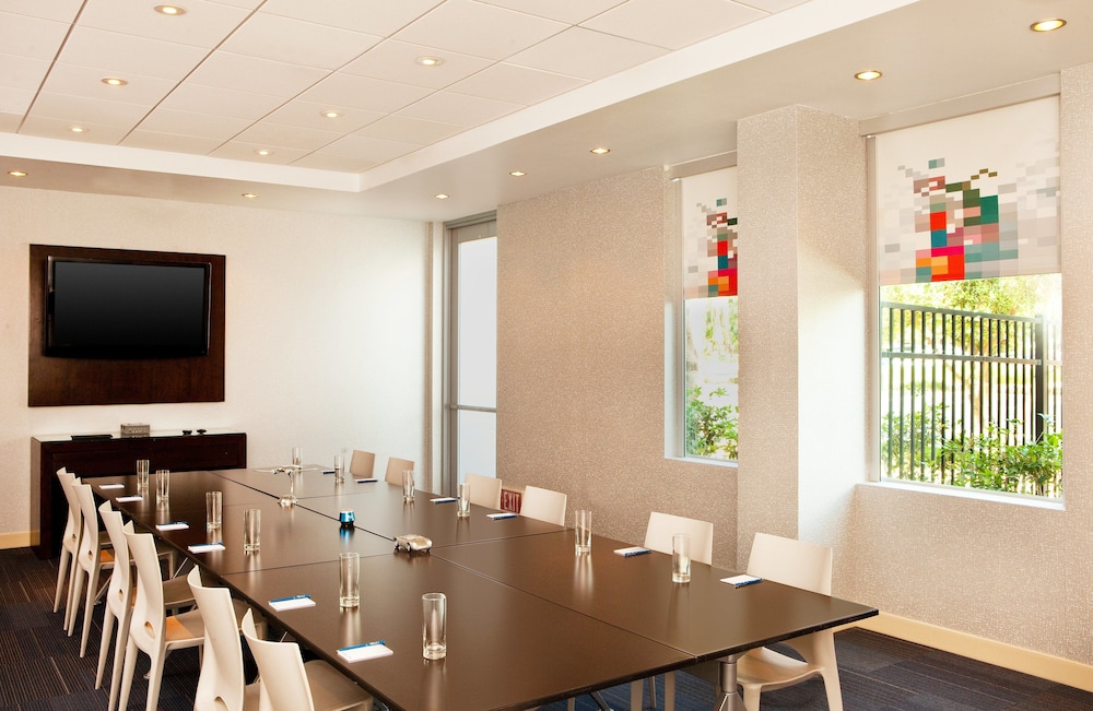 Aloft Ontario Rancho Cucamonga - photo 16