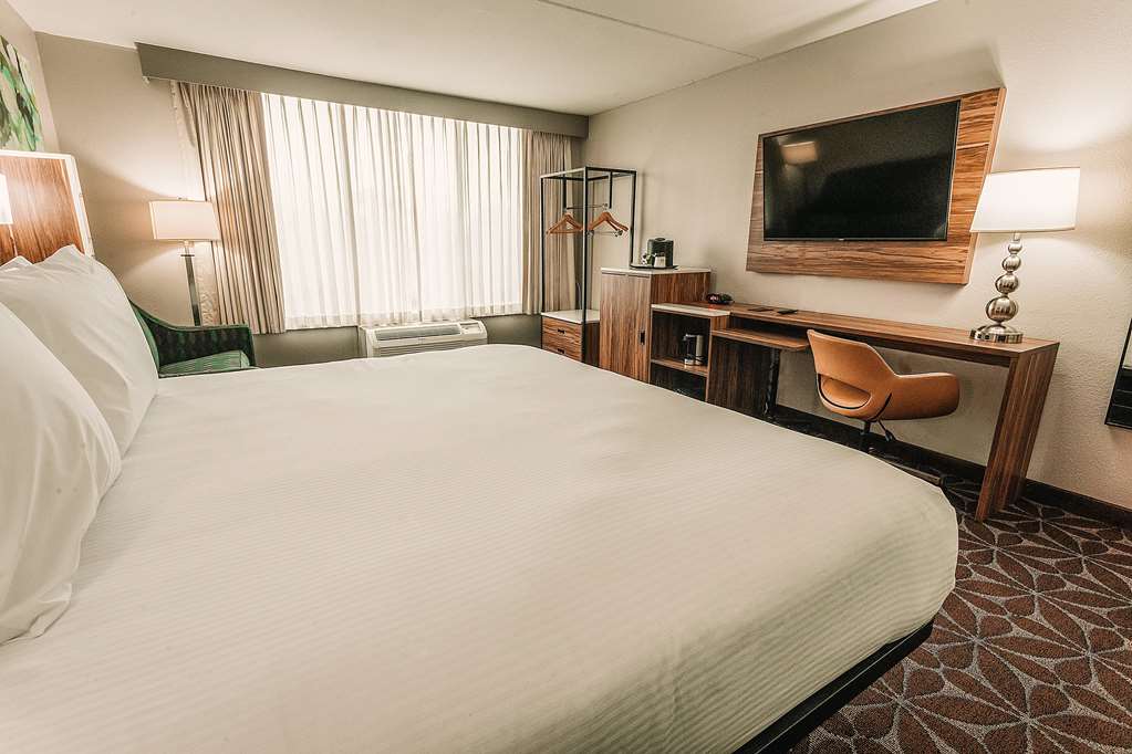 Wyndham Garden Williamsburg Busch Gardens Area - photo 28