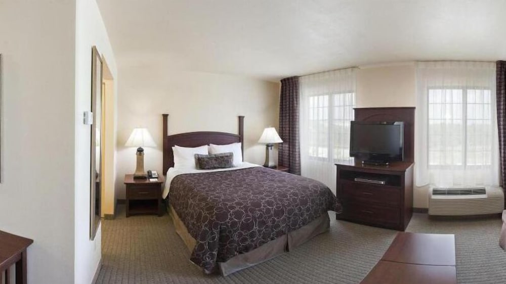 Staybridge Suites Fayetteville Univ Of Arkansas by IHG - photo 15