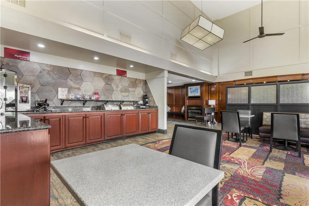 Best Western Plus Yukon - photo 51
