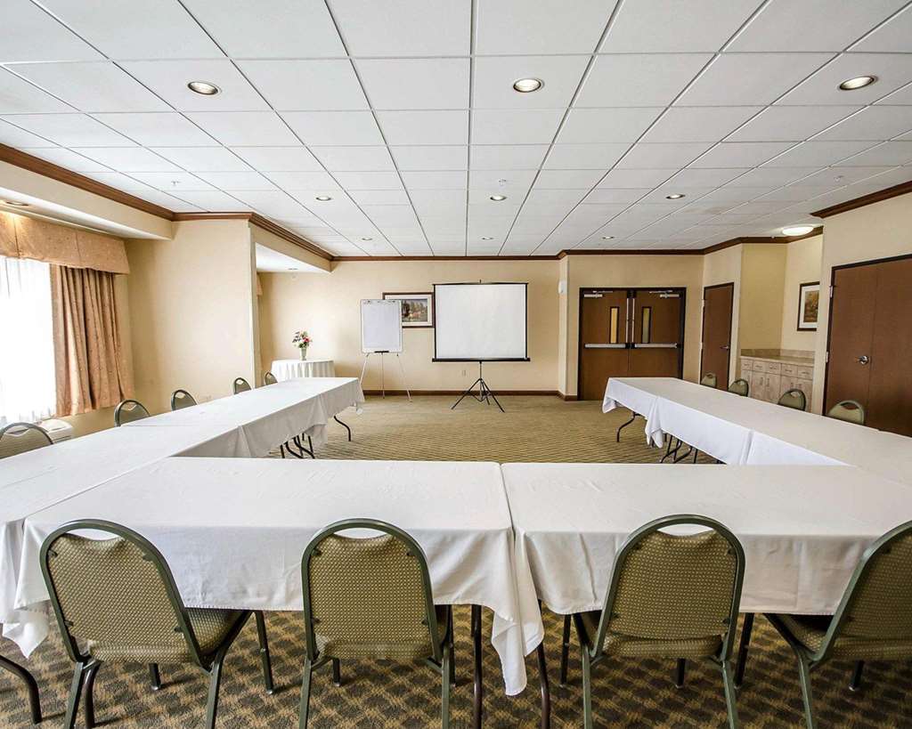 Quality Inn & Suites Rockport Owensboro North - photo 26