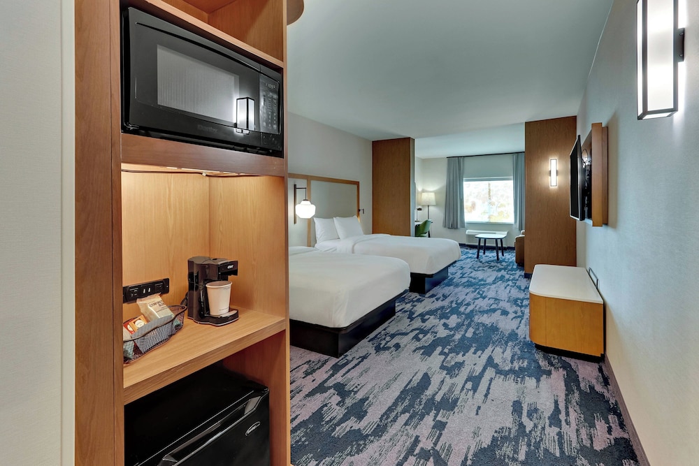 Fairfield Inn & Suites by Marriott Dallas Love Field - photo 12