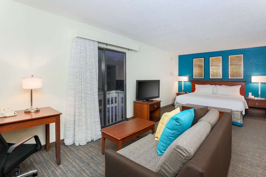 Hawthorn Suites by Wyndham Tinton Falls - photo 15