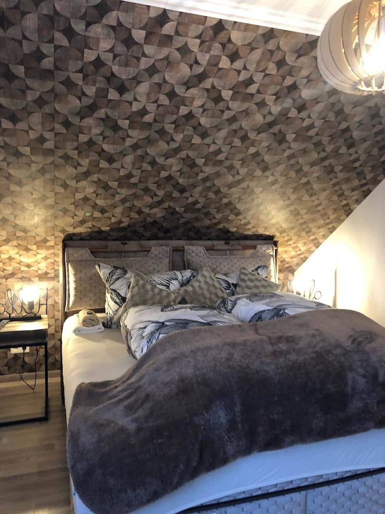 Hotel Pension Ottenheide - last minute hotel in Augustdorf