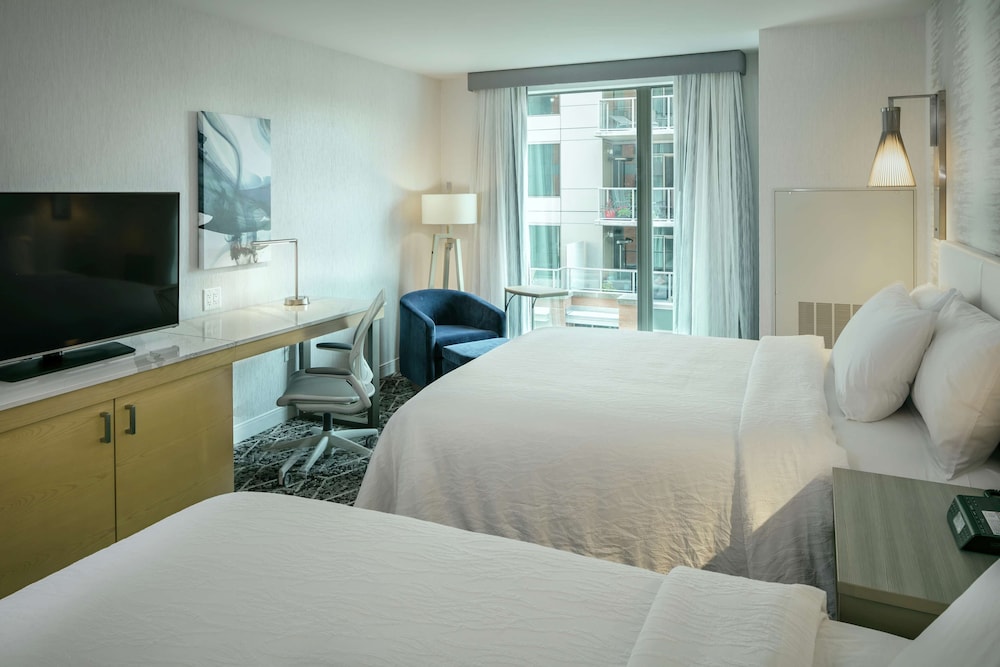 Hilton Garden Inn Seattle Bellevue Downtown WA - photo 94