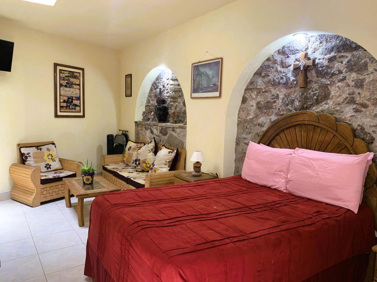 Noria House In Exhacienda La Escalera 17778129 — Guanajuato