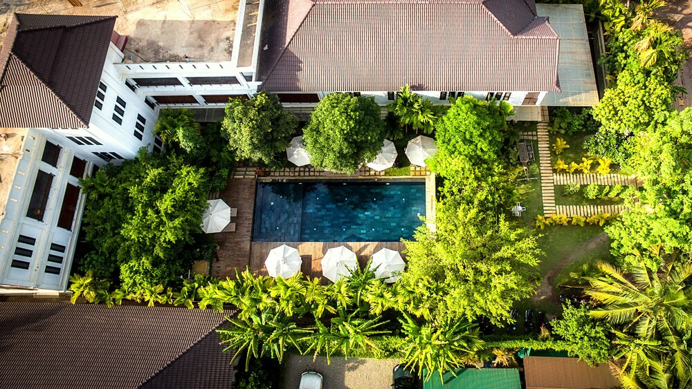 La Residence Blanc D' Angkor — 4-Star Luxury Hotel in Siem Reap, Cambodia