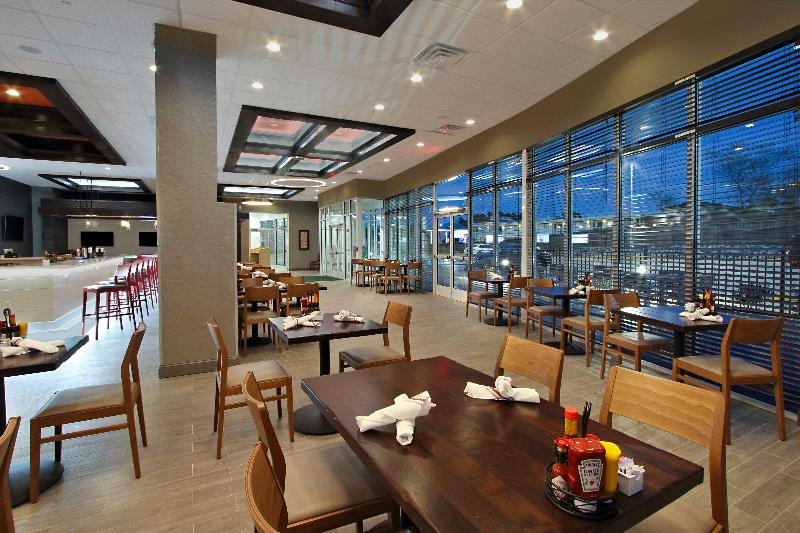 Holiday Inn Hattiesburg North an IHG Hotel - photo 36