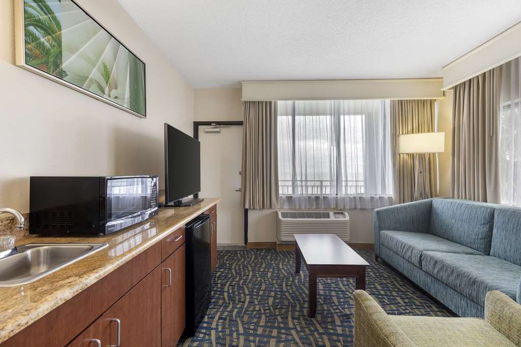 Best Western Cocoa Beach Port Canaveral - photo 46