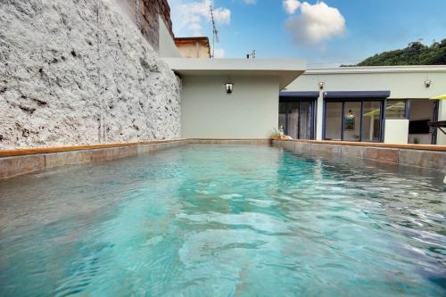 La KazOranj in Saint-Pierre, Martinique