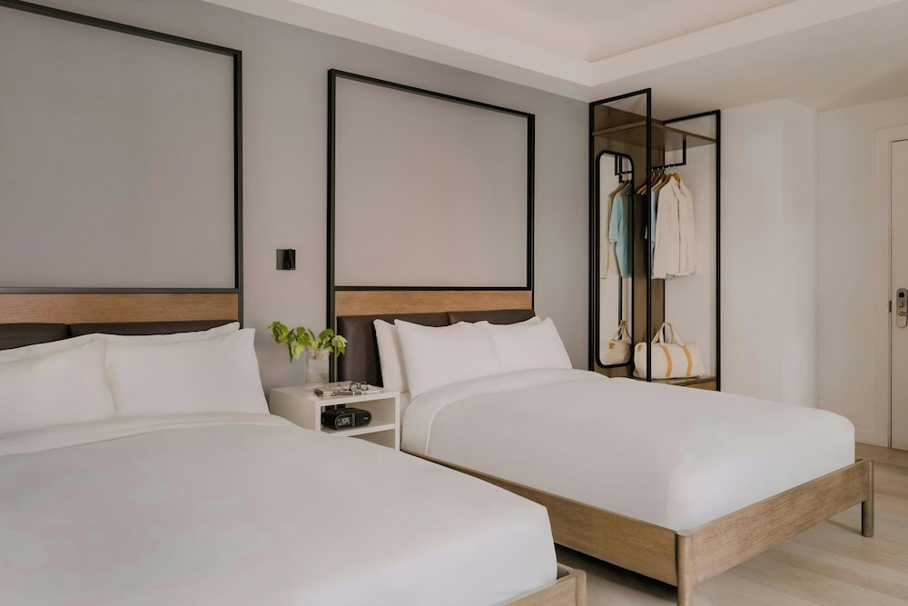 Lark Hotels 907 Main - photo 4