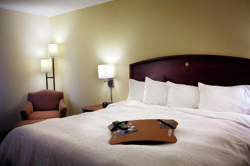Hampton Inn Carrollton - photo 29