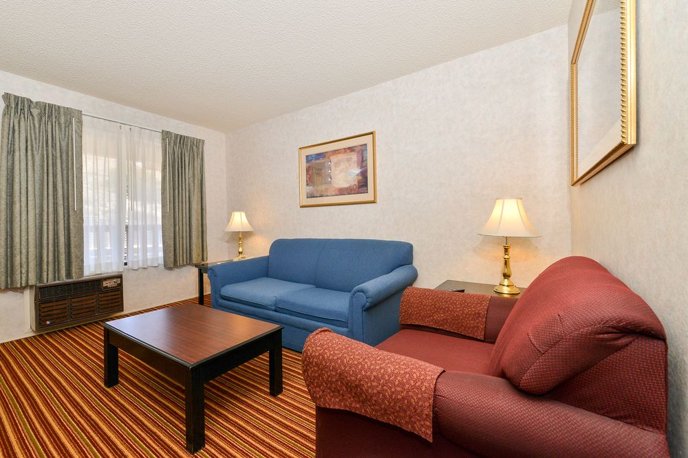 Rodeway Inn & Suites El Cajon San Diego East - photo 44