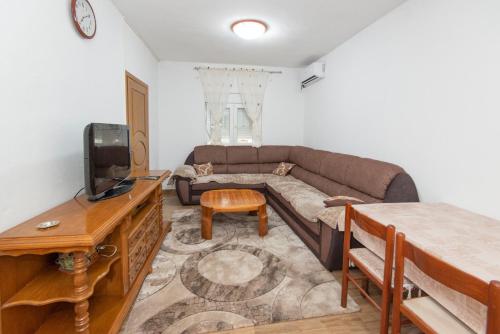 Apartment Tanja — 4-Star Luxury Hotel in Podgorica, Montenegro