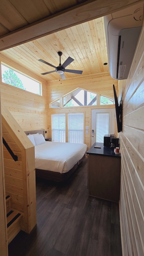 Canyon Motel and RV Park - photo 23
