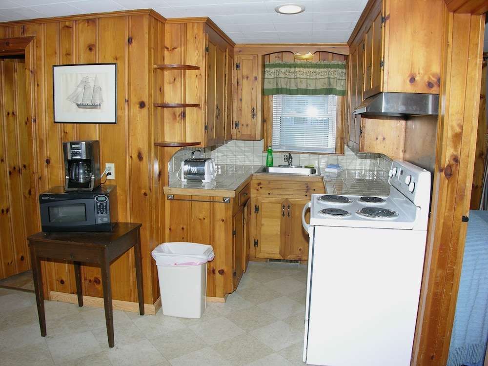 Little Miss Cottages - photo 25