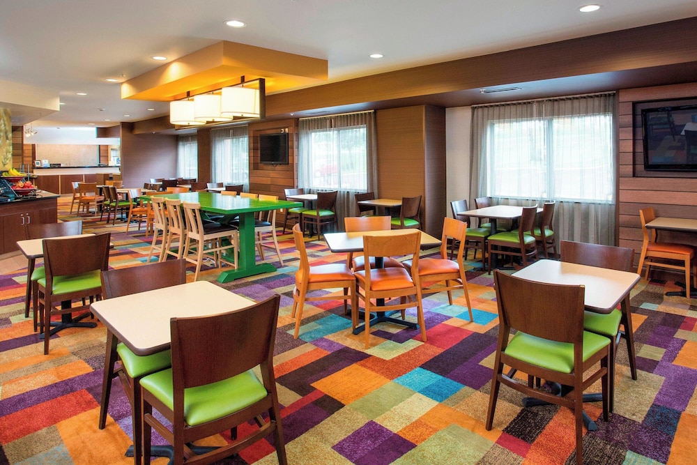 Fairfield Inn & Suites by Marriott Branson - photo 18