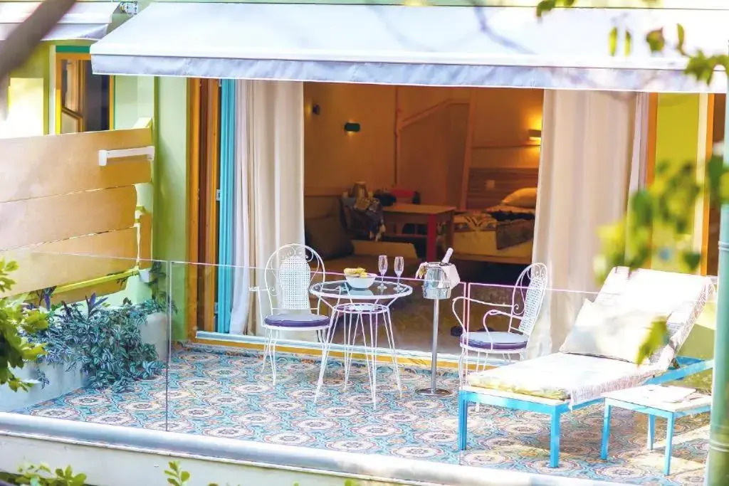 Villa Rossa — 4-Star Luxury Hotel in Parga, Greece