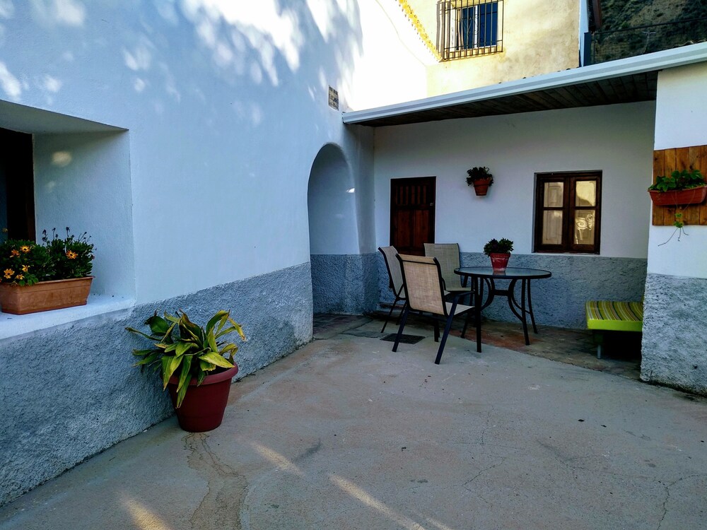 Cueva Pluma in Granada, Spain