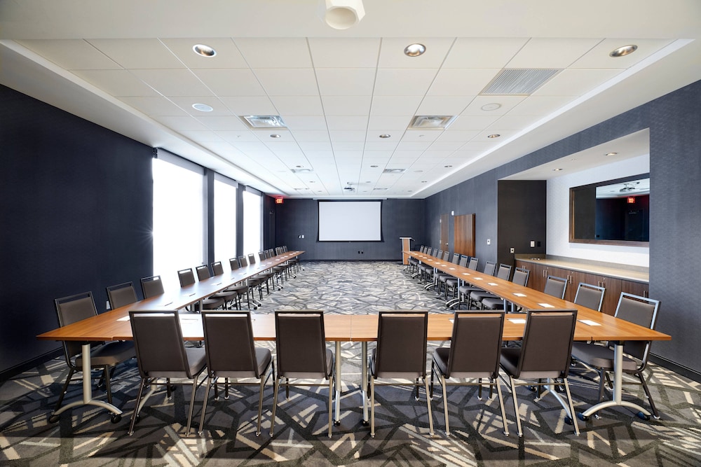 TownePlace Suites by Marriott Columbus Easton Area - photo 28