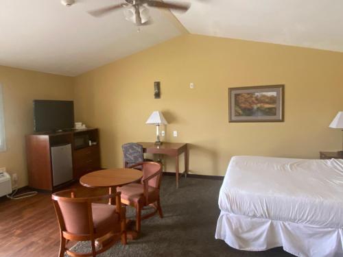 Southern Inn and Suites Yorktown - photo 18