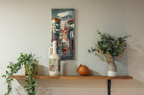 Cosy Central 2 BR Apartment By Wehost