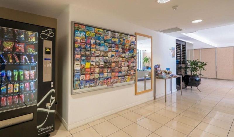 Swell Resort Burleigh Heads in Gold Coast, Australia