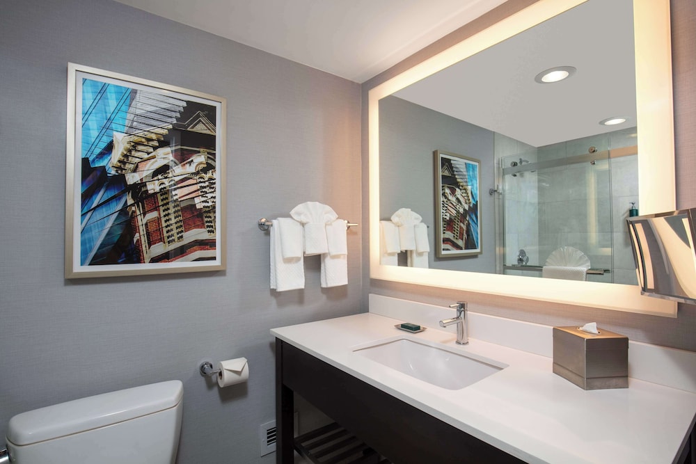 Hilton Concord - photo 13