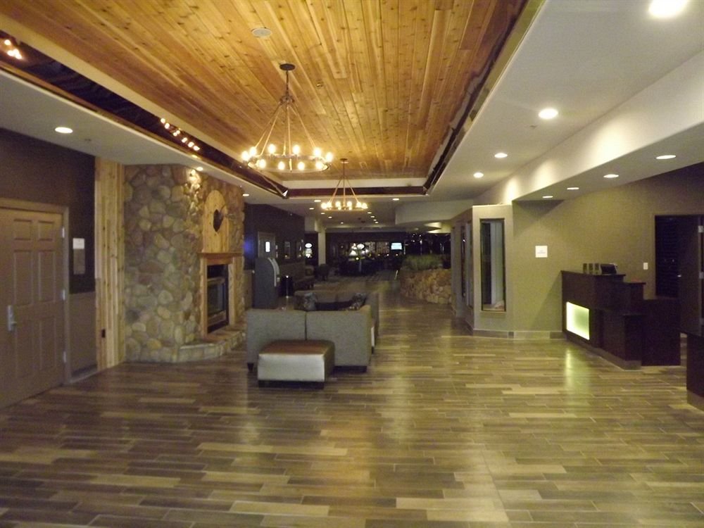 Surestay Hotel By Best Western Lovelock — Lovelock