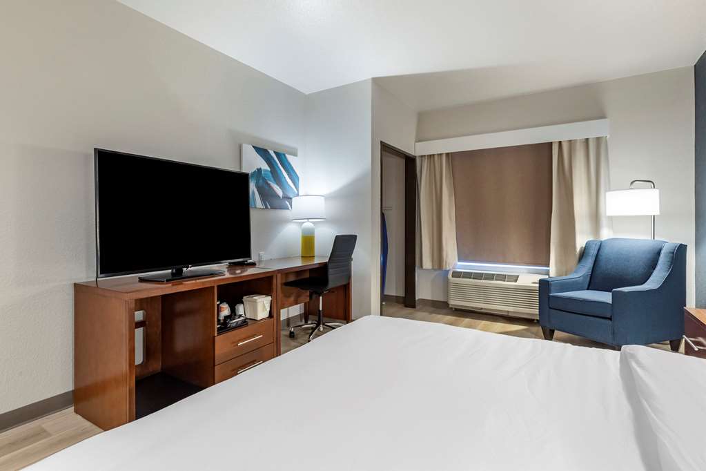 Comfort Inn & Suites Bennett - photo 14