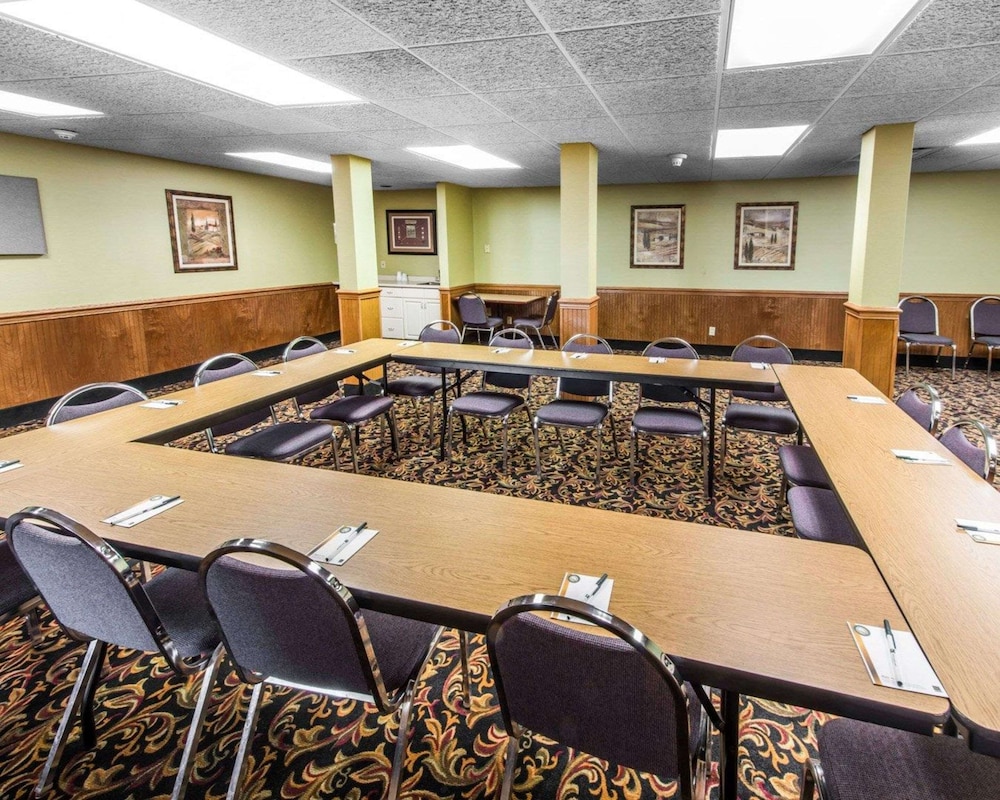 Quality Inn & Suites Erie near Casino - photo 51