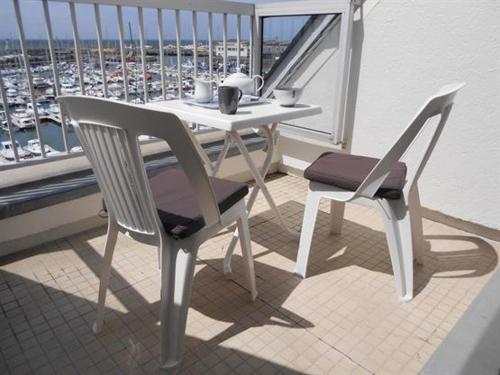 Apartment La turballe face mer centre ville et plage pied 4 — 4-Star Luxury Hotel in La Turballe, France