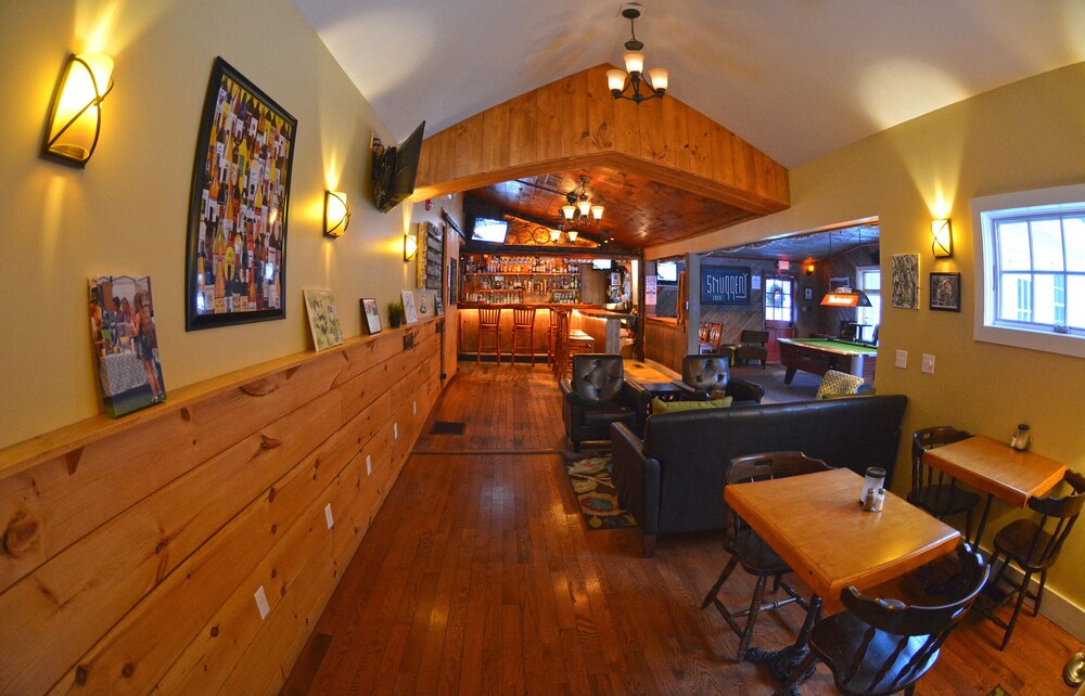 Hyde Away Inn - photo 45