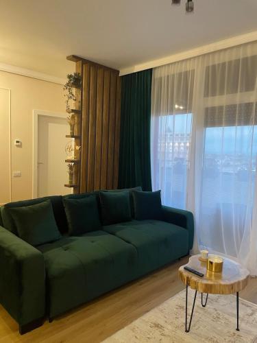 Apartament Central Arad AFI 2 camere Ared — 4-Star Luxury Hotel in Arad, Romania