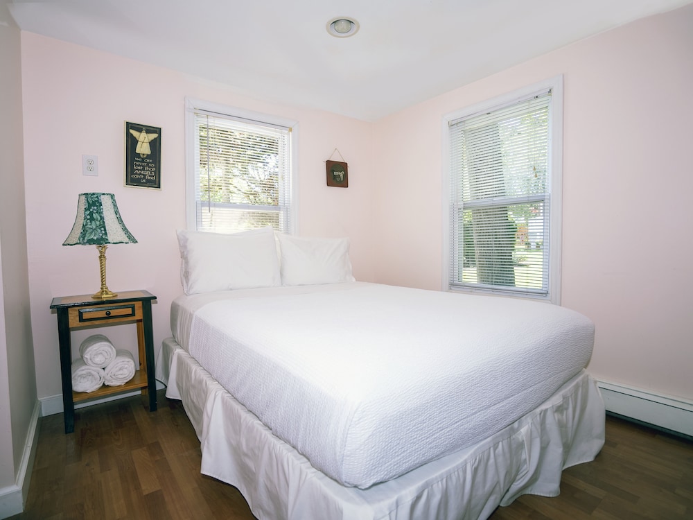 Hampton's Vacation Inn - photo 83