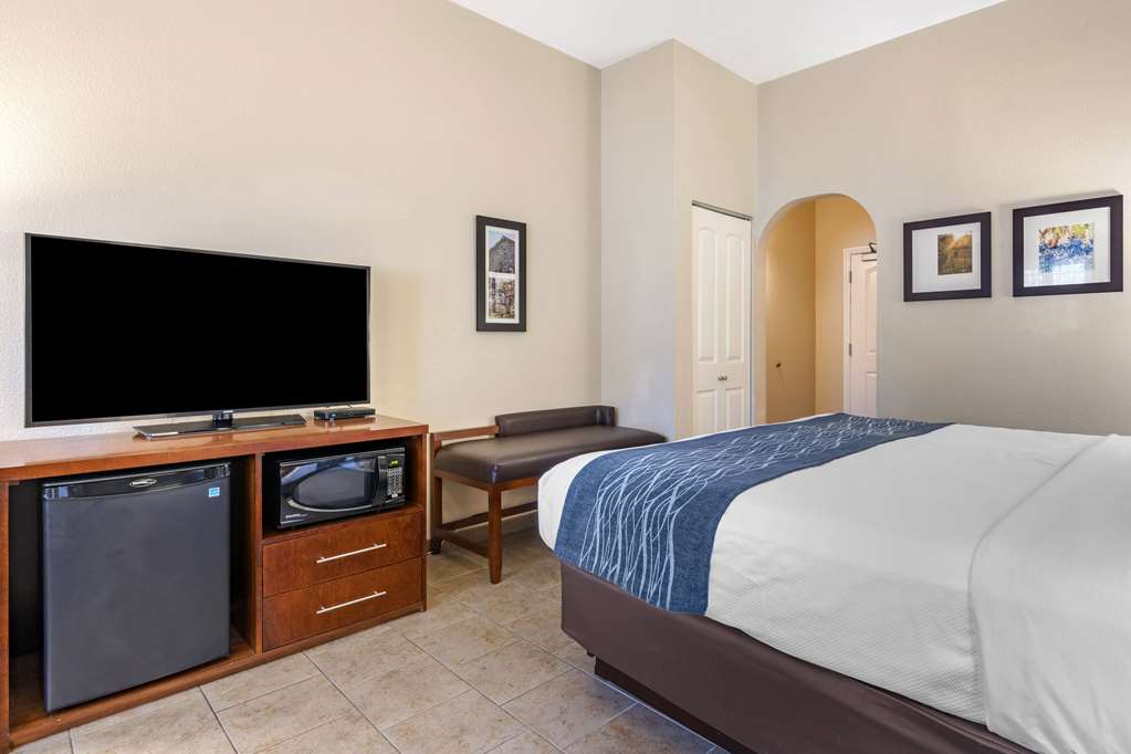 Comfort Inn & Suites Ukiah Mendocino County - photo 9