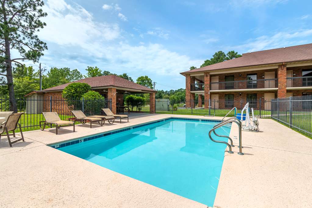 Best Western Bradford Inn - photo 2