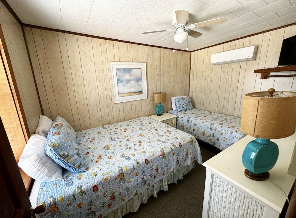 SandSpur Ocean Cottages - photo 26