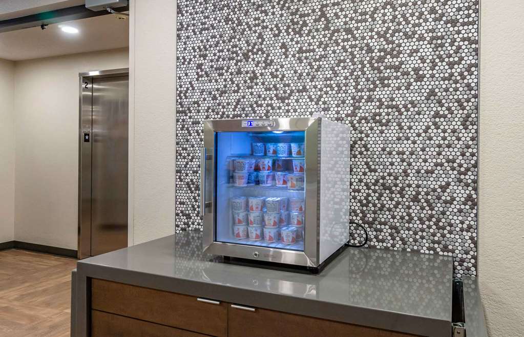 Extended Stay America Premier Suites Seattle Bellevue Downtown - photo 7
