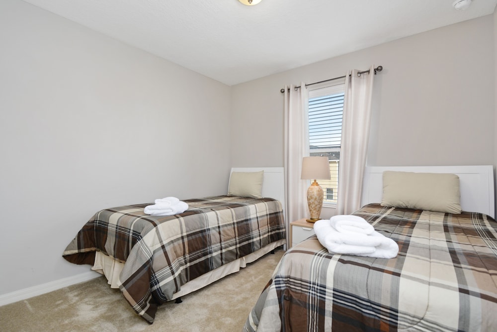 Four Bedrooms TownHome Close to Disney 5162A - photo 8
